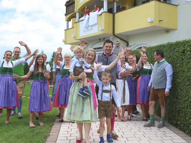 Keil and Viehhauser family & team